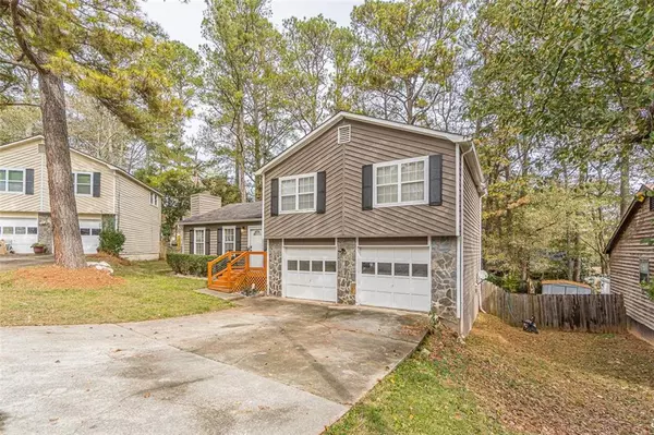 Stone Mountain, GA 30087,5452 PEPPERWOOD CT