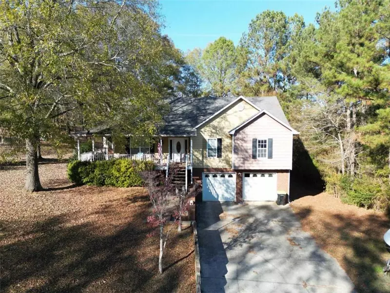 33 Heather CIR, Cave Spring, GA 30124