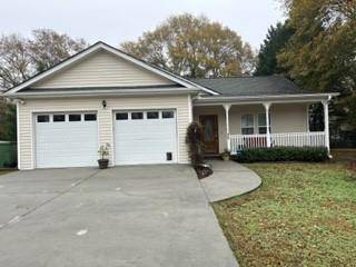 89 MEADOW DR, Royston, GA 30662