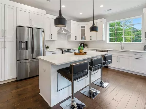 6890 Peachtree Dunwoody RD #102, Sandy Springs, GA 30328