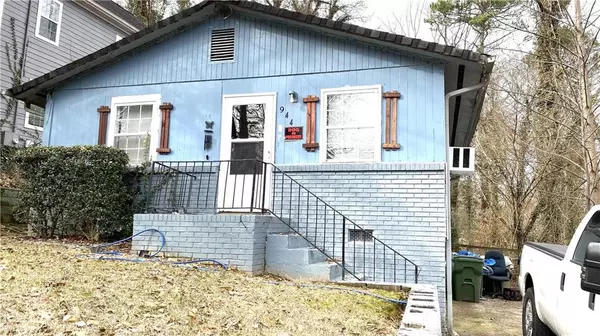 944 N Eugenia PL NW, Atlanta, GA 30318