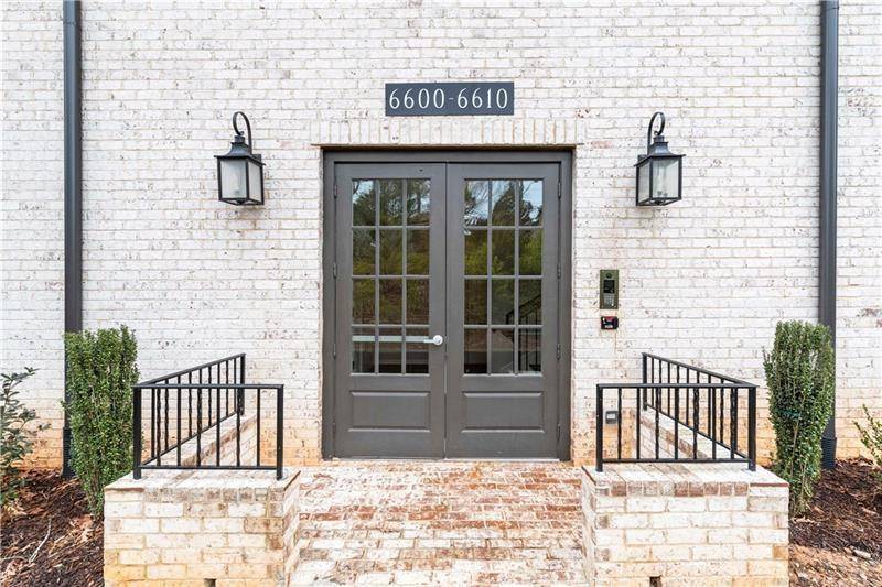 6602 Sterling DR,  Atlanta,  GA 30328