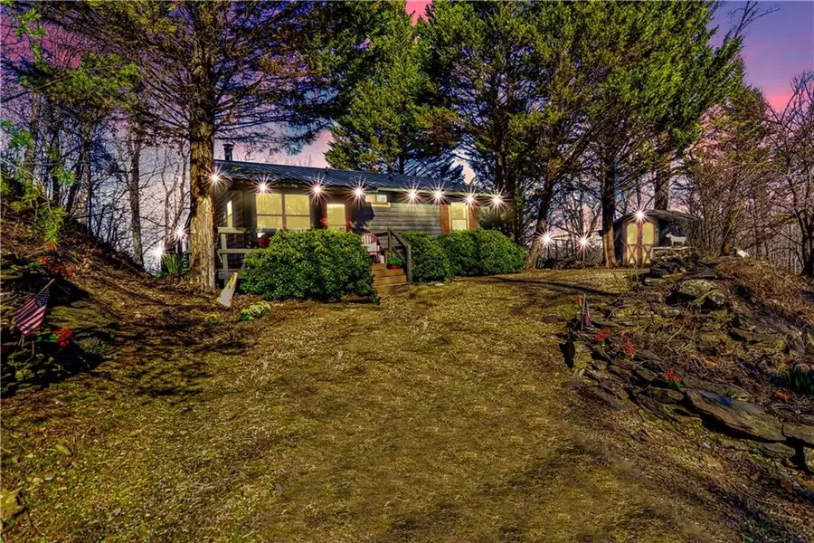 381 Meteor CT, Ranger, GA 30734