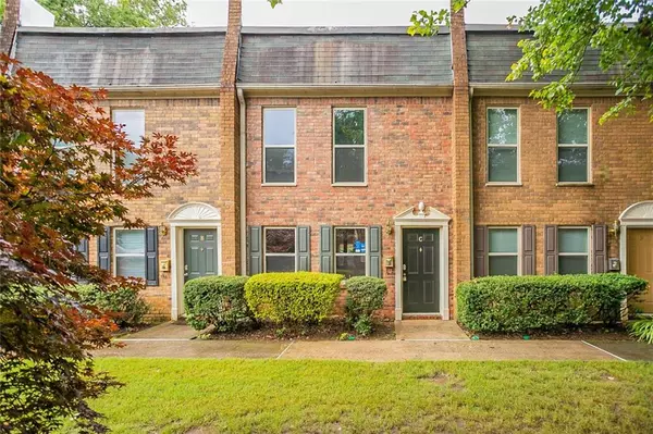 155 N River DR #C, Atlanta, GA 30350