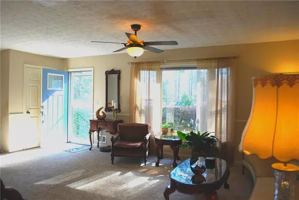 Marietta, GA 30068,2987 Clearbrook DR