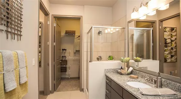 Atlanta, GA 30318,464 Bishop ST NW #01-338