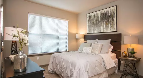 Atlanta, GA 30318,464 Bishop ST NW #01-301