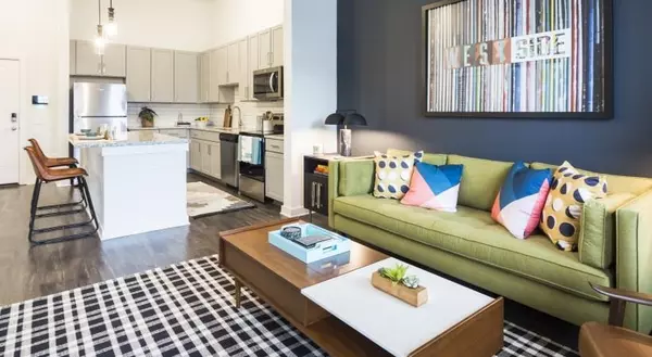 Atlanta, GA 30318,900 Joseph E. Lowery BLVD NW #206