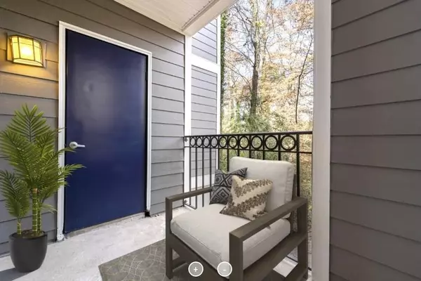 Atlanta, GA 30319,2124 Gables DR #4111