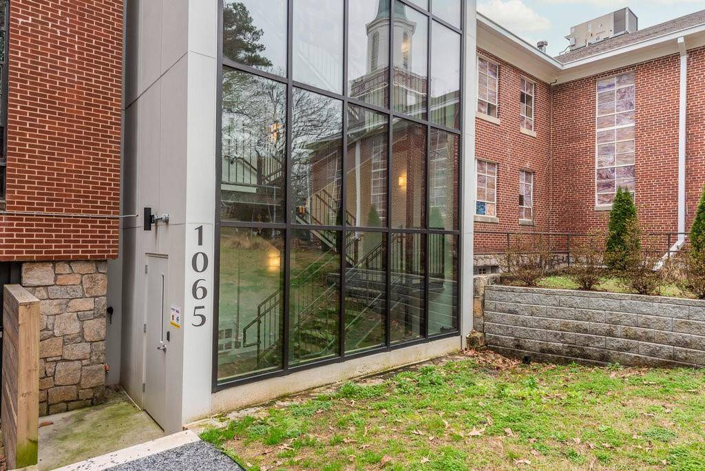 Atlanta, GA 30316,1065 United AVE SE #301