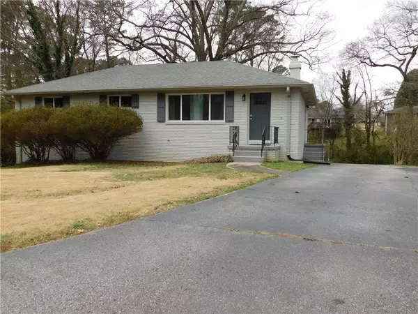 3194 Woodview DV,  Smyrna,  GA 30082