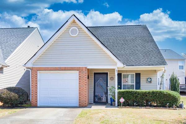 65 Meadowridge DR, Covington, GA 30016