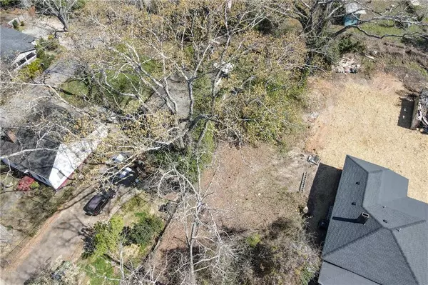 33 Mildred PL NW, Atlanta, GA 30318