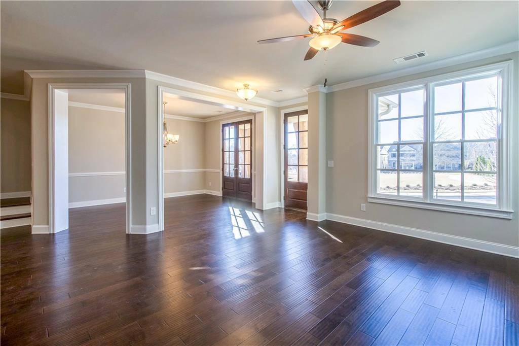 5009 Bellmoore Park LN, Johns Creek, GA 30097