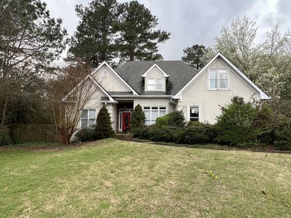 1055 Castle Pointe LN, Grayson, GA 30017