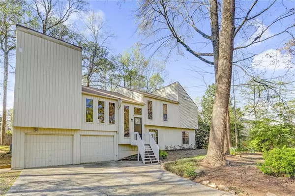 Marietta, GA 30067,929 Leafwood CT SE