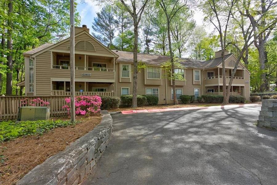 1488 N Crossing CIR NE, Atlanta, GA 30329