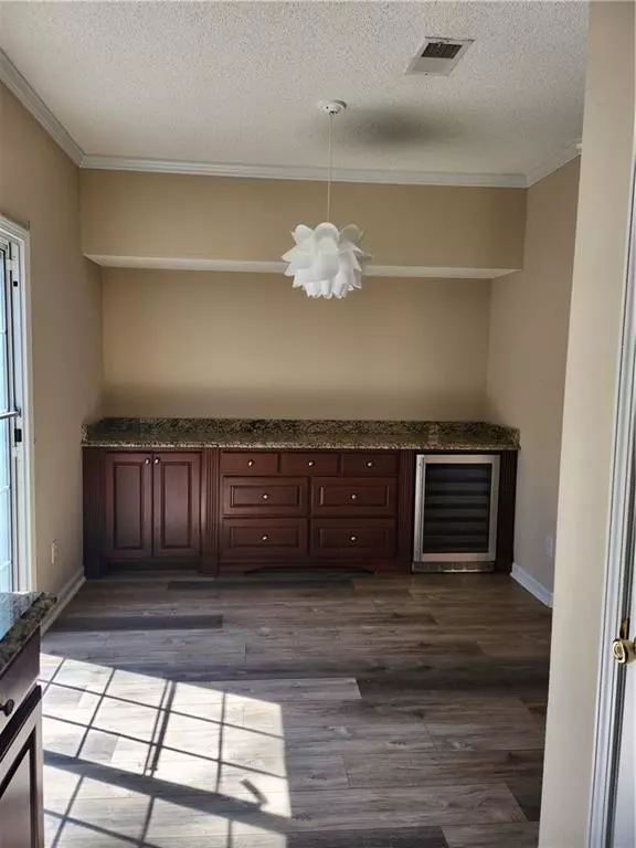 Johns Creek, GA 30022,5633 Otley PL