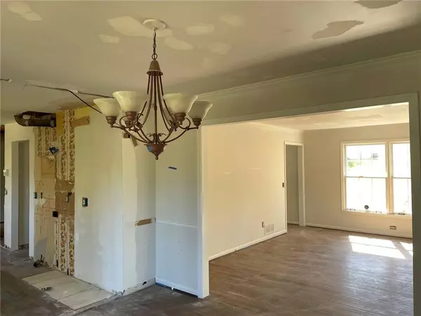 Marietta, GA 30067,75 Wagon Wheel CT SE