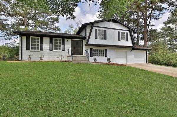 1504 INDIAN FOREST TRL, Stone Mountain, GA 30083
