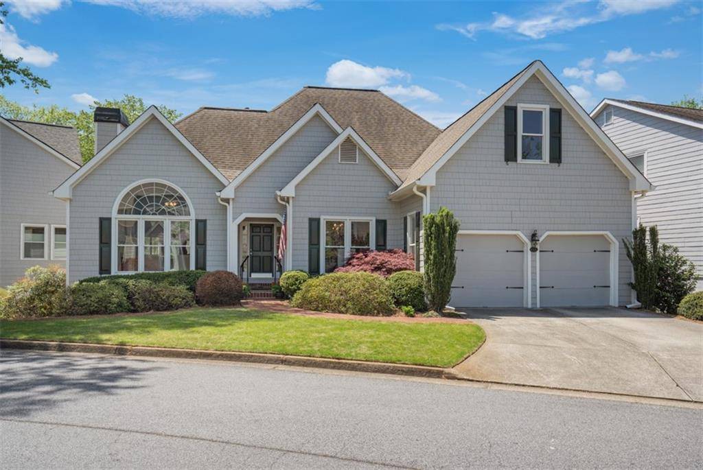 6370 Spinnaker LN, Alpharetta, GA 30005