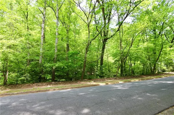 Sandy Springs, GA 30328,6380 River Chase CIR NW