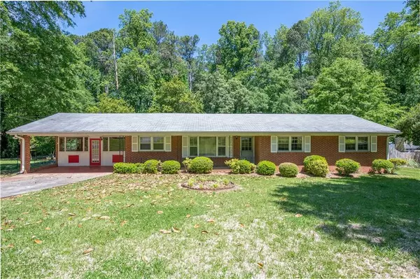 837 Shadybrook DR, Marietta, GA 30066