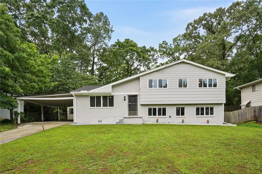 1172 De Leon CT, Clarkston, GA 30021