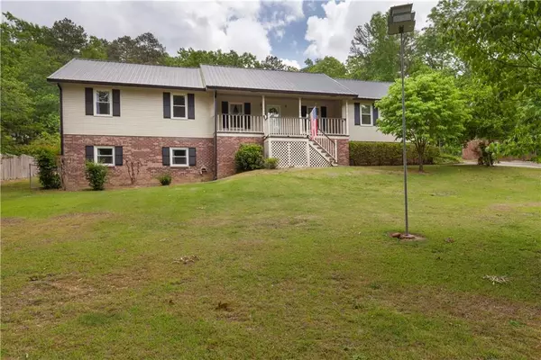 83 Ramblewood DR SE, Silver Creek, GA 30173