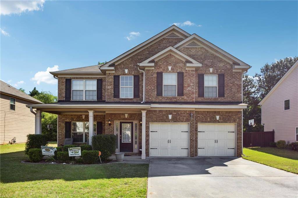 3390 Gardenside DR, Loganville, GA 30052