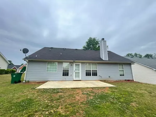 Lithonia, GA 30058,2379 Hillvale CIR
