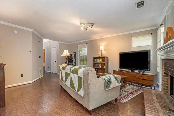 Marietta, GA 30062,702 Coventry Township LN