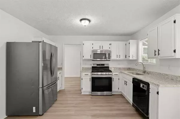 Rex, GA 30273,6786 Bent Creek DR