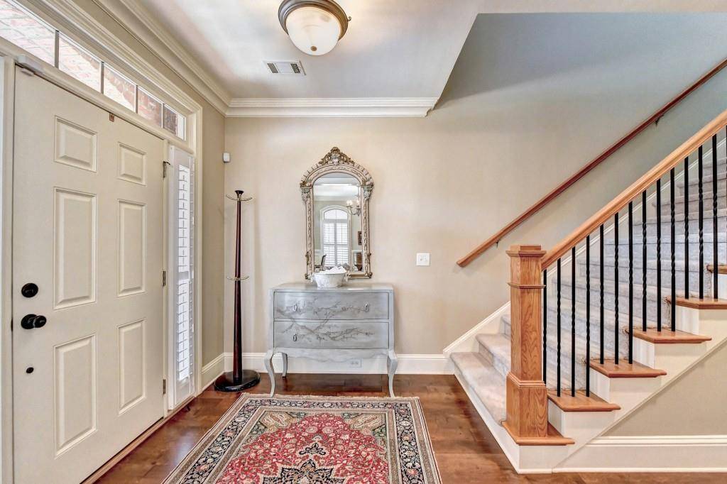 Alpharetta, GA 30022,5030 La Faye LN