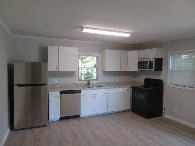 Riverdale, GA 30274,6477 Camp ST