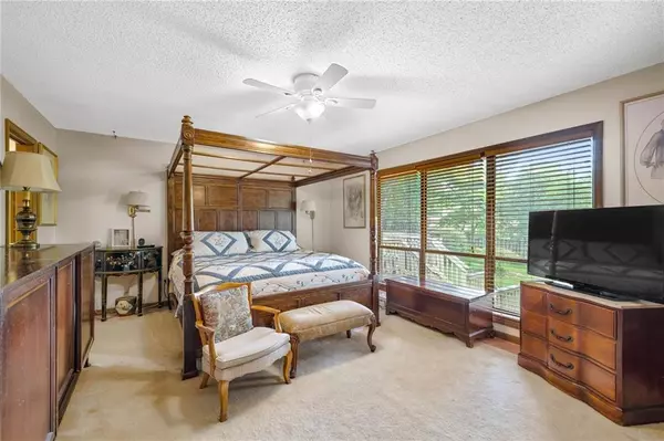 Lilburn, GA 30047,44 Suffolk PL SW