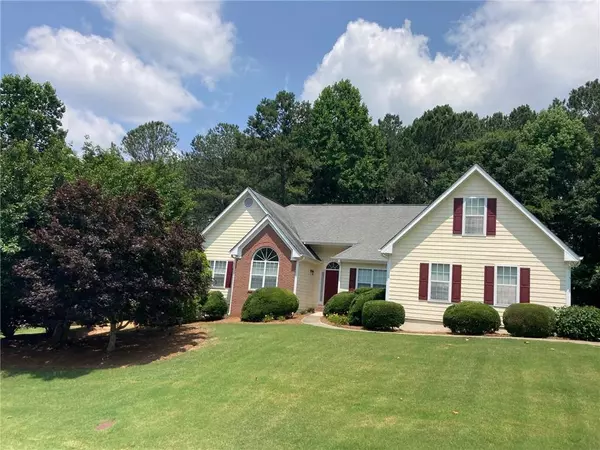 2192 Flowering DR, Grayson, GA 30017