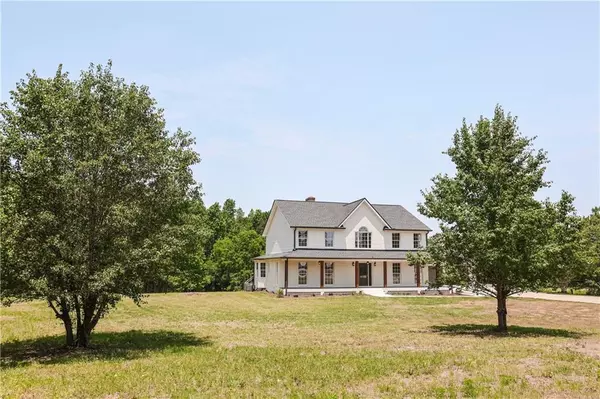 6835 Cross Roads RD, Cumming, GA 30041