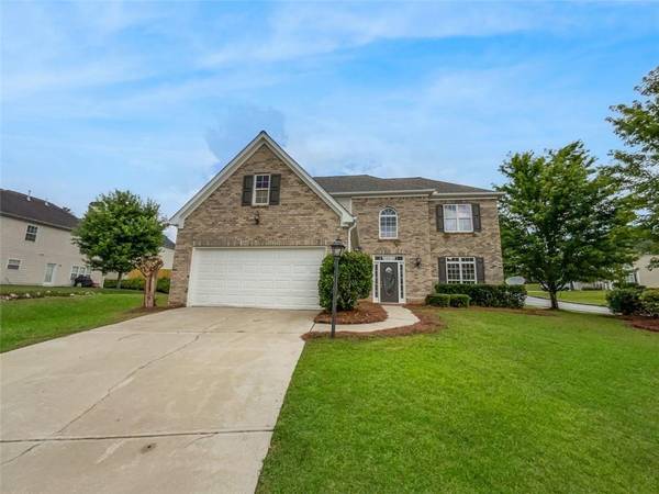 3928 ELM TRACE DR, Loganville, GA 30052