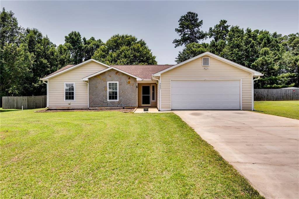 2697 Rosecommons DR, Hampton, GA 30228
