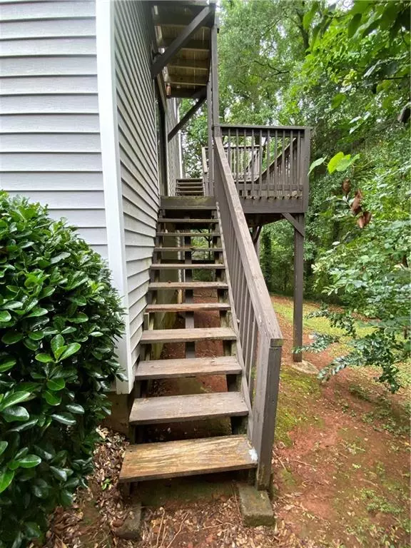 Marietta, GA 30066,3958 Lookout Point DR