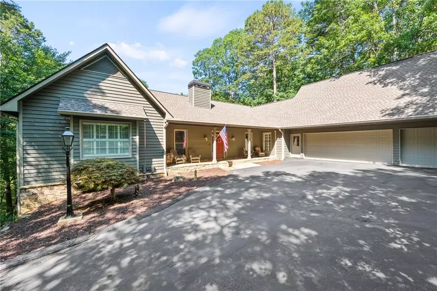 30 Pony LN, Big Canoe, GA 30143