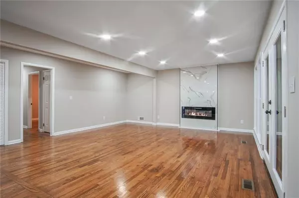 Atlanta, GA 30340,3178 Friar Tuck WAY
