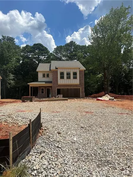 646 Paden DR, Lawrenceville, GA 30044