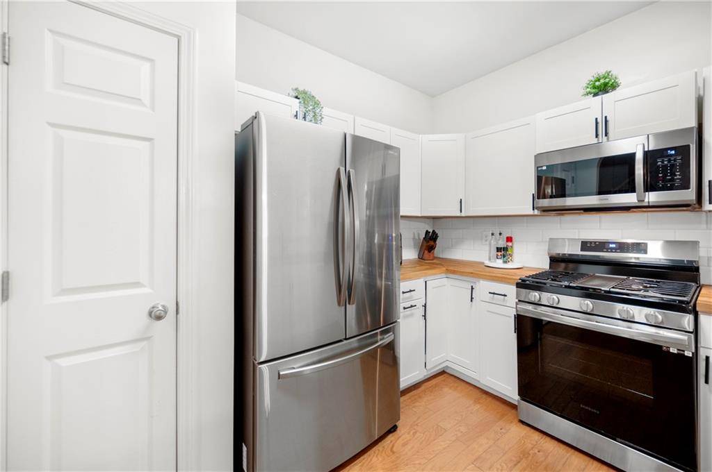Marietta, GA 30008,107 Creighton LN