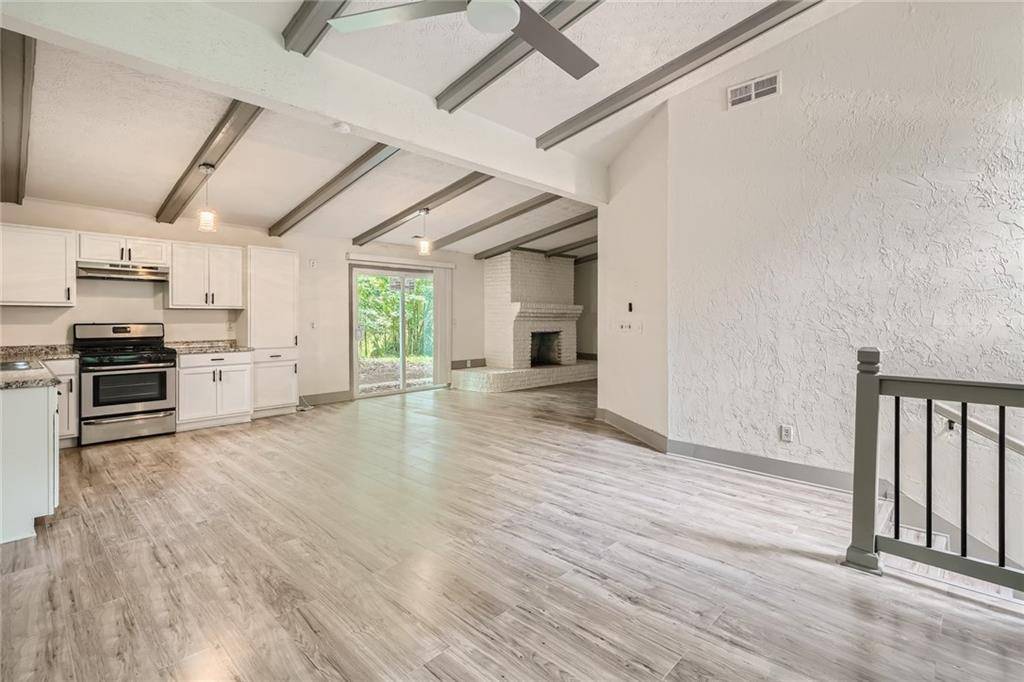 Ellenwood, GA 30294,50 Coffee LN