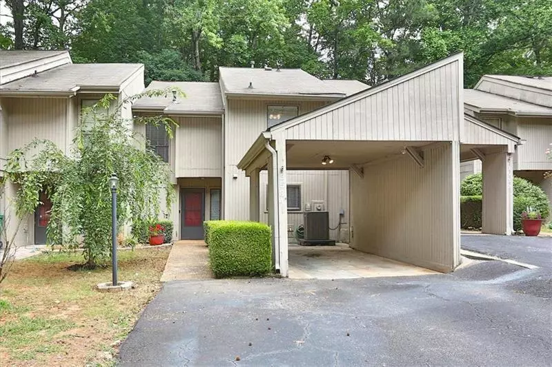 3534 Brookwood CT, Peachtree Corners, GA 30092