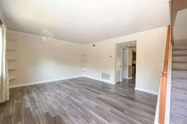 Sandy Springs, GA 30328,6900 Roswell RD #N5