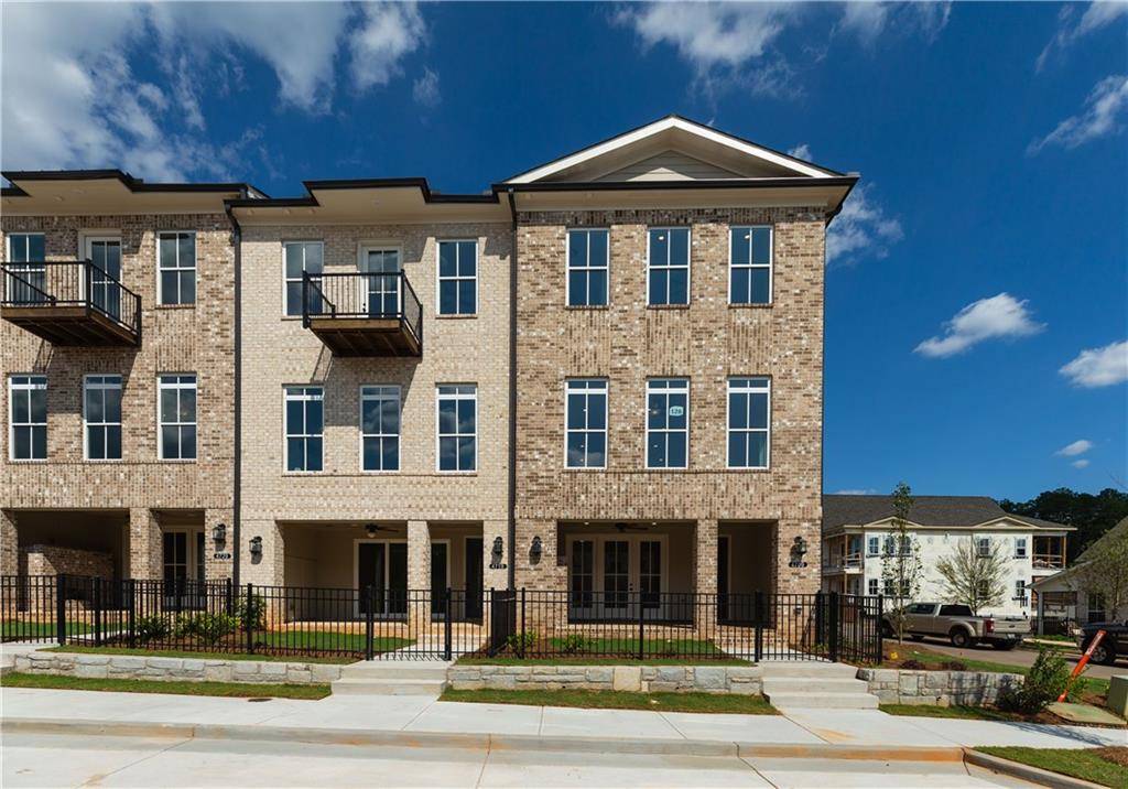Peachtree Corners, GA 30092,4701 Lanarc DR #151