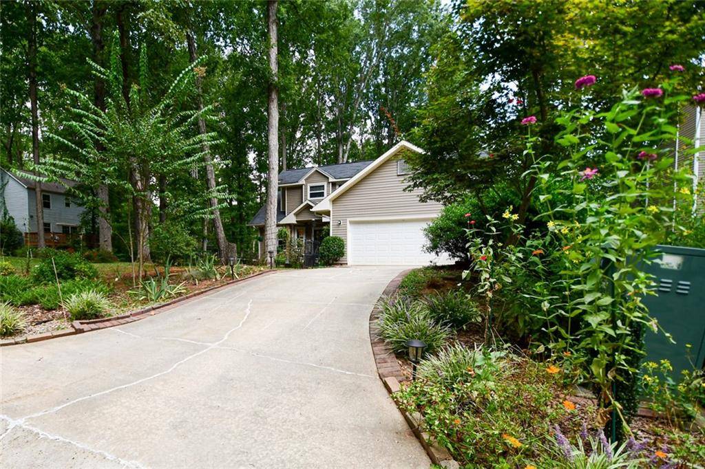 Newnan, GA 30265,35 Valley Brook DR
